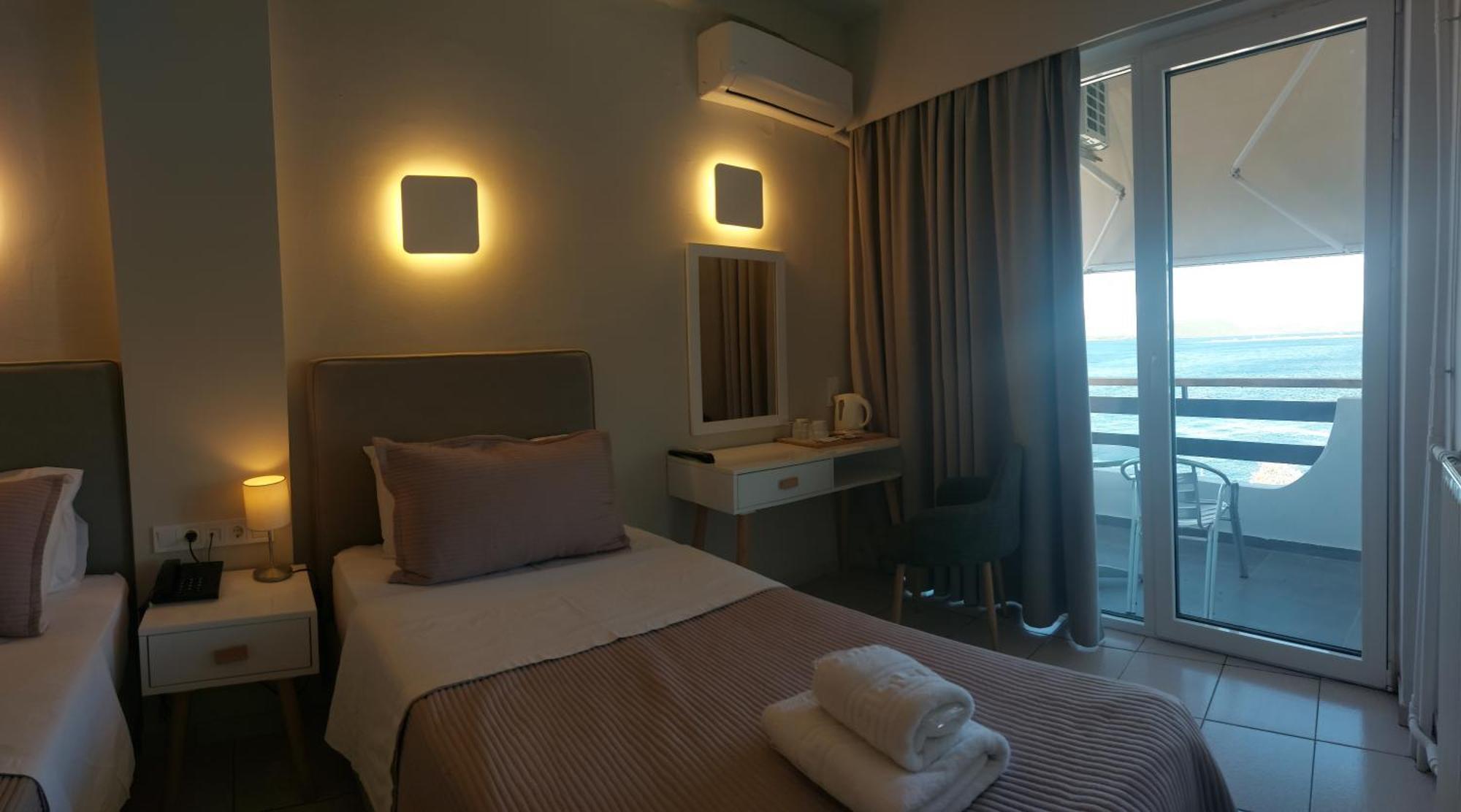 Avra Hotel